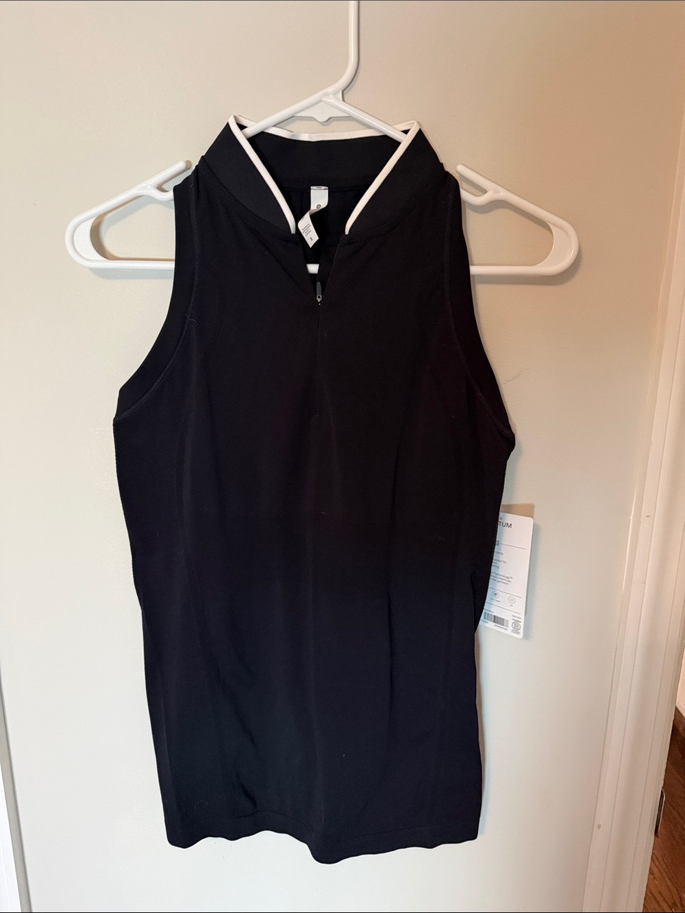 Athleta Women’s Sleeveless Black Polo Golf Tank Top